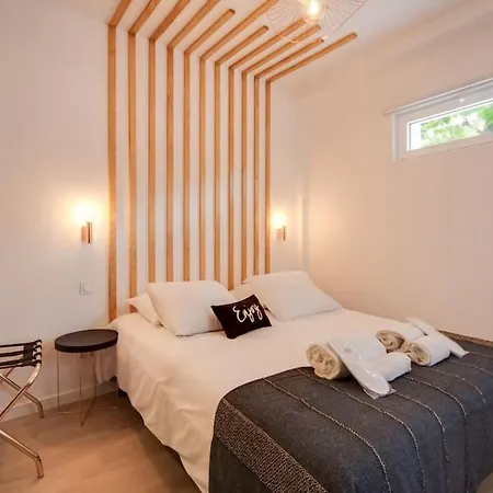 Stunning Studio Near Canal St Martin - Divine Moon Paris Exterior photo